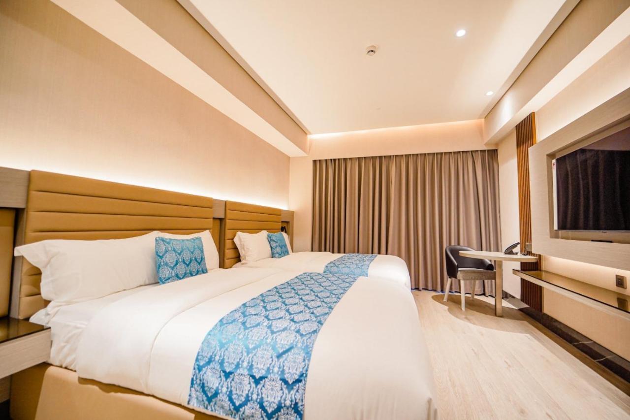Bayprime Hotel Paranaque City Exterior photo